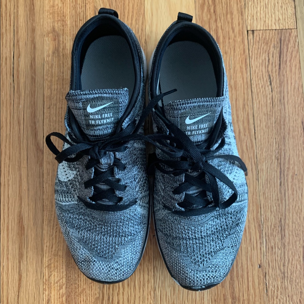 Nike Free Flyknit Sneakers